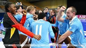 [图]丁俊晖力克徐思 晋级斯诺克英锦赛16强