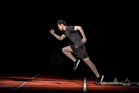 纽约洋基在 2023 年常规赛陷入困境，面临多年来首次无缘季后赛的危机